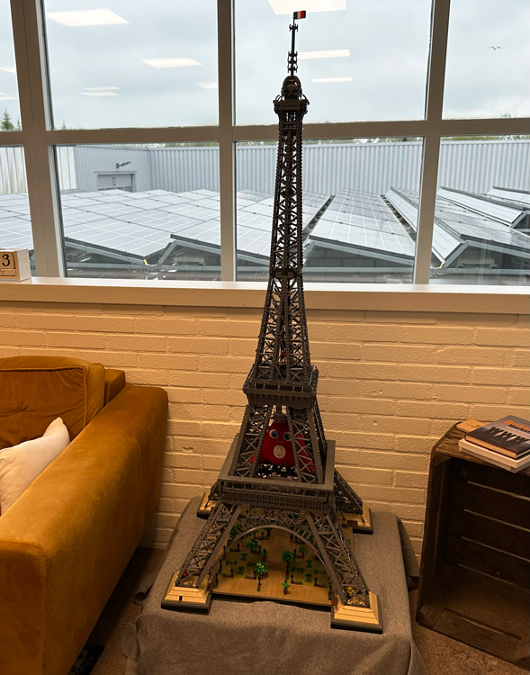 Eindresultaat LEGO Eiffeltoren