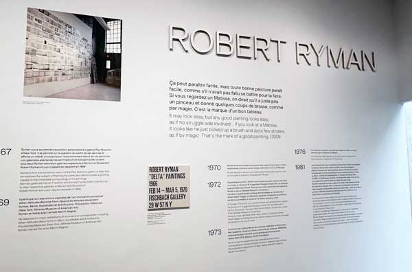 Tijdelijke tentoonstelling Robert Ryman in de Musée de l'Orangerie