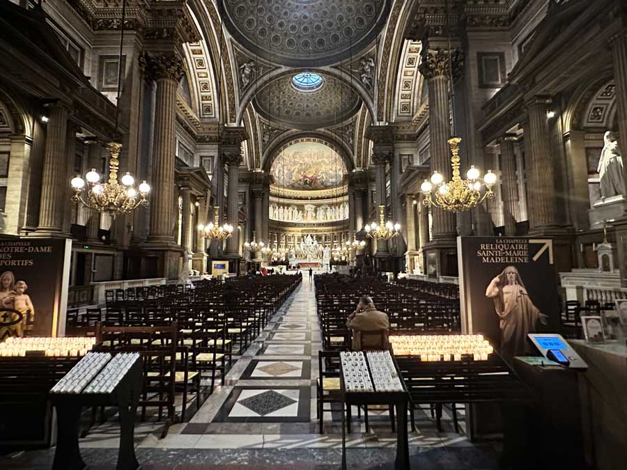 De Madeleine kerk bezoeken in Parijs